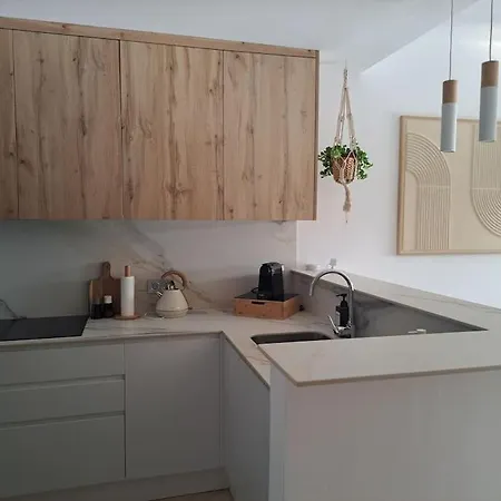 The Retreat, Valle Del Modern Apartment