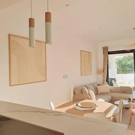 The Retreat, Valle Del Modern Vera