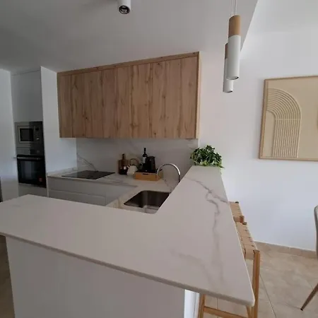 The Retreat, Valle Del Modern Apartment