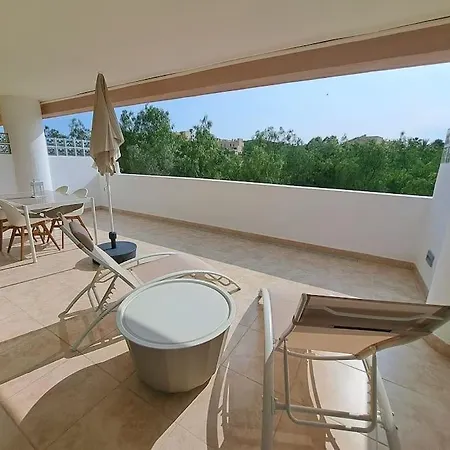 The Retreat, Valle Del Modern